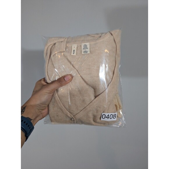 Moth Women Beige Wool Blend Ruffle Hem Sweater Sz S Romantic Academia Feminine - Picture 8 of 8